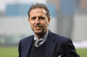 记者：帕拉蒂奇首次和德泽尔比通了电话，他俩是米兰的完美搭档