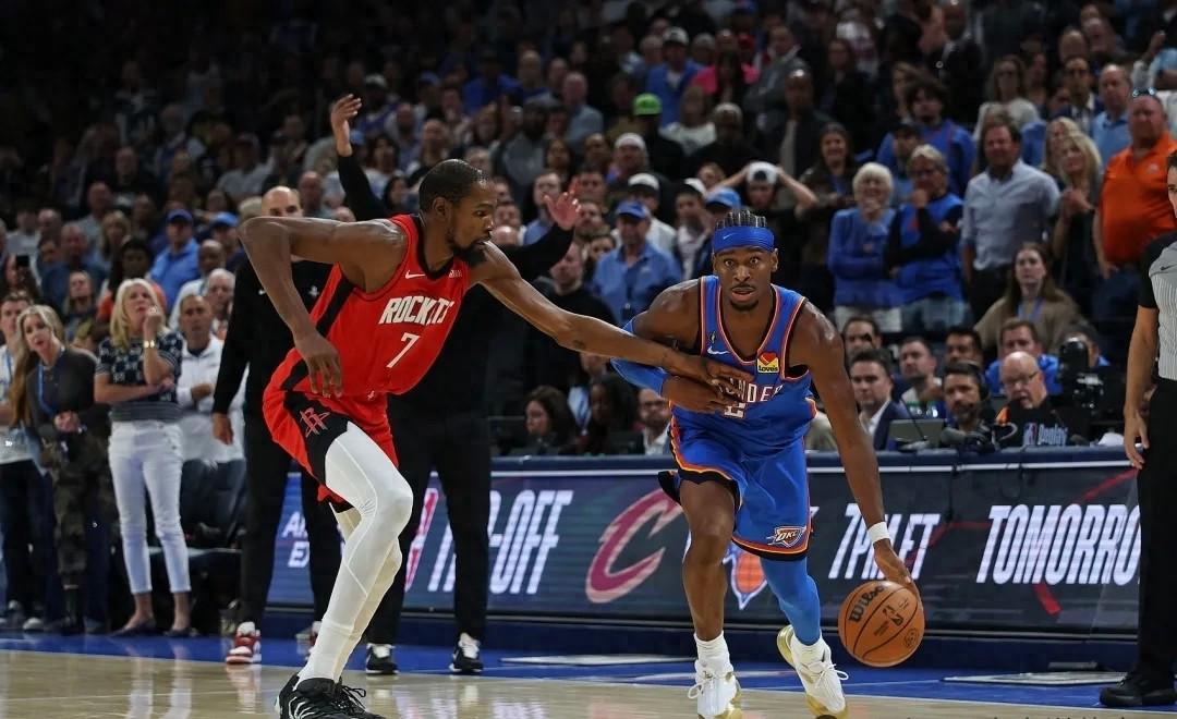 开云体育-末节输18分！火箭崩盘遭雷霆双杀，杜兰特被羞辱，休媒喊杀谢泼德